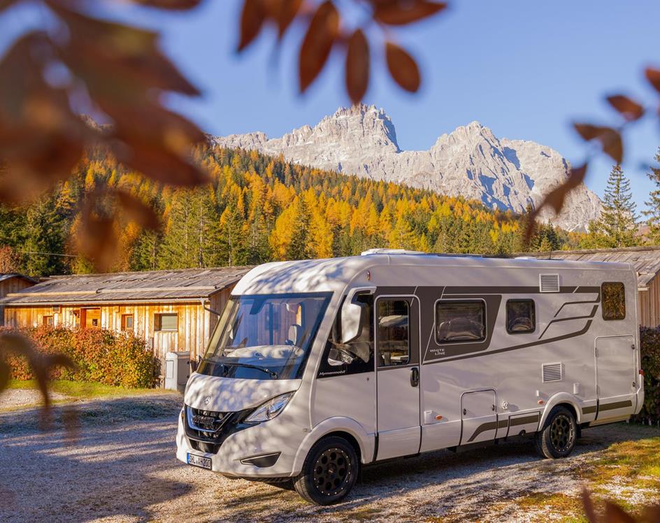 Autumn Caravan