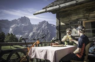 Pit stop in a mountain hut