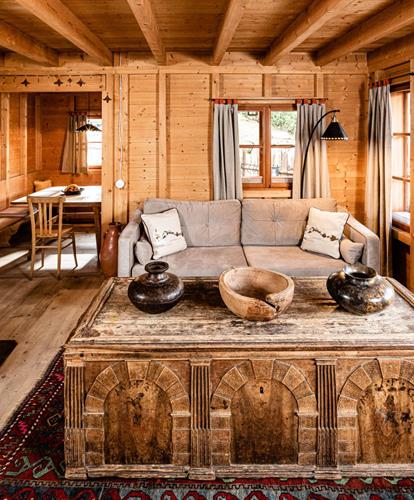 Chalet furnishing