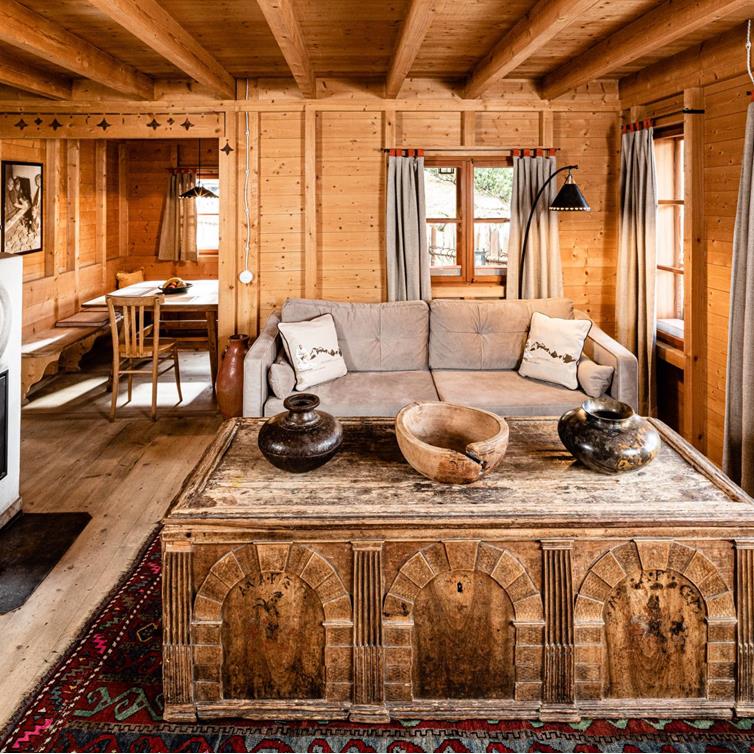 Chalet furnishing